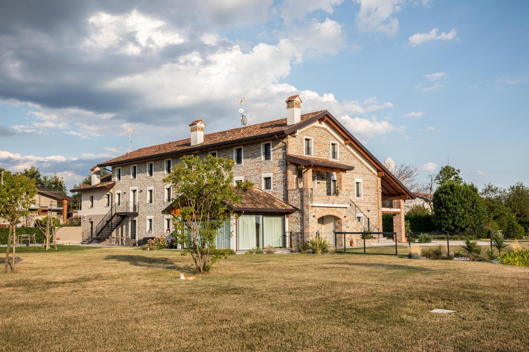 Atmosfere Charme & Country Hotell Borgo San Mauro Eksteriør bilde